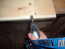 Ho eliminato un piccolo spessore del legno con un miniutensile ad alta velocit�