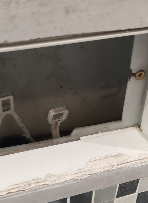 Cassetta-WC-1.jpg