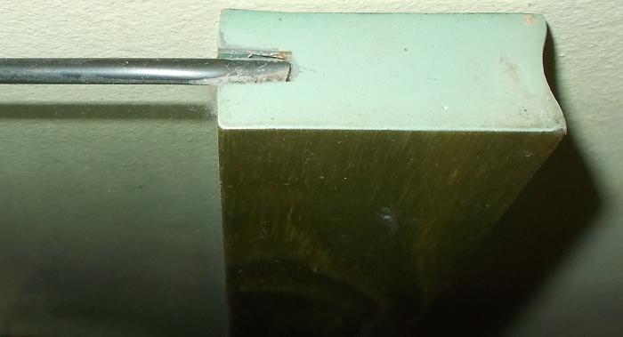 libreria soggiorno anta vetro scollata DSCN1308_2.JPG