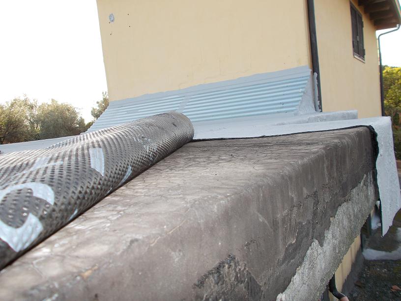 lavori muratura guaina strappata DSCN2253_2.JPG