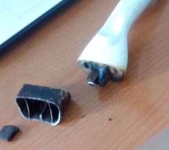 Manico padella rotto