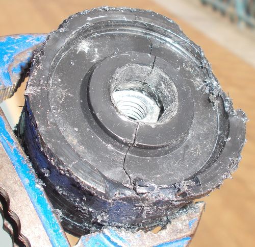 mobile tv letto ruota DSCN4130_2.JPG