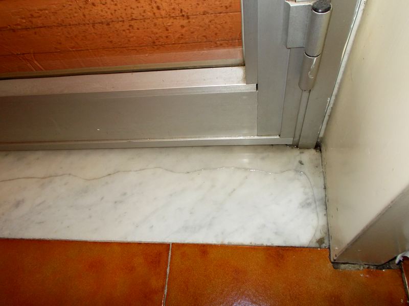 porta balcone guarnizione DSCN4166_2.JPG