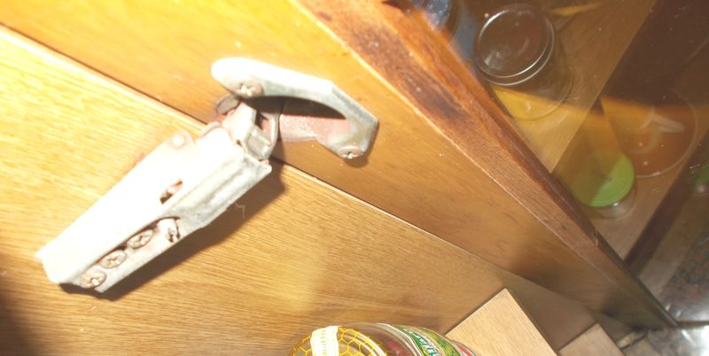 cucina mobile anta cerniera DSCN4314_2.JPG