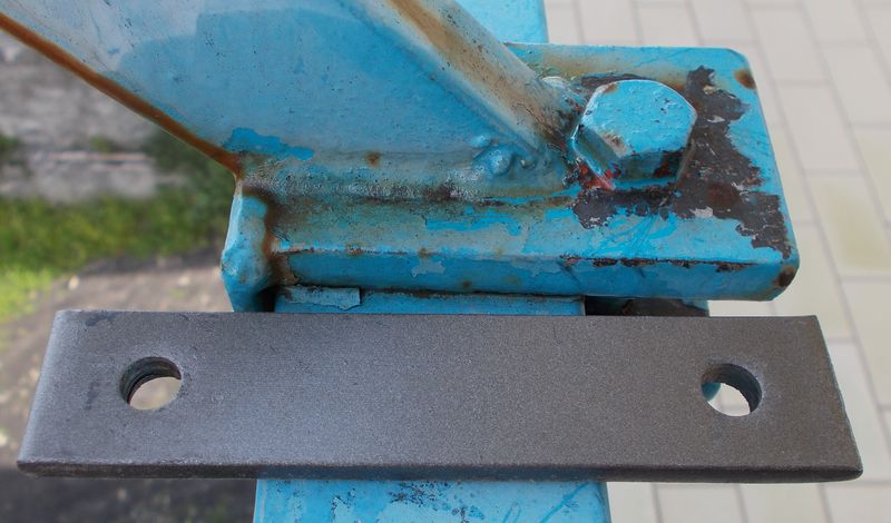 stendipanni balcone nuovo piastrina forata DSCN4487_2.JPG