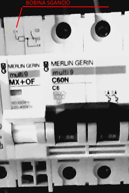 Bobina sgancio Merlin Gerin.jpg