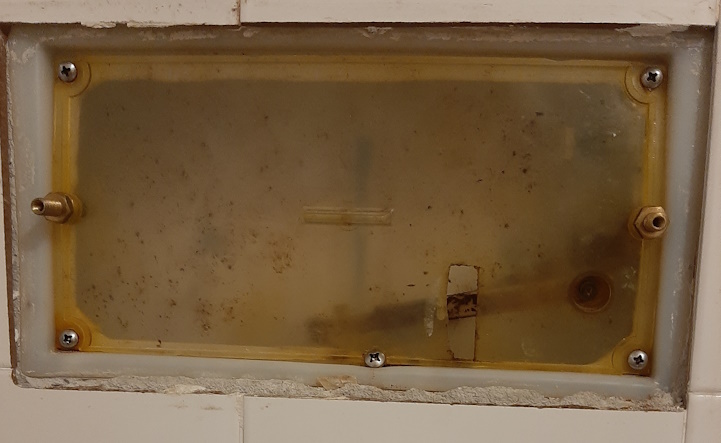 Cassetta scarico wc sconosciuta 3.jpg