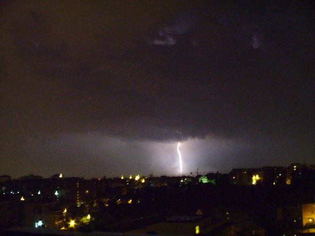 I fulmini possono essere tra le cause che possono far scattare un interruttore differenziale