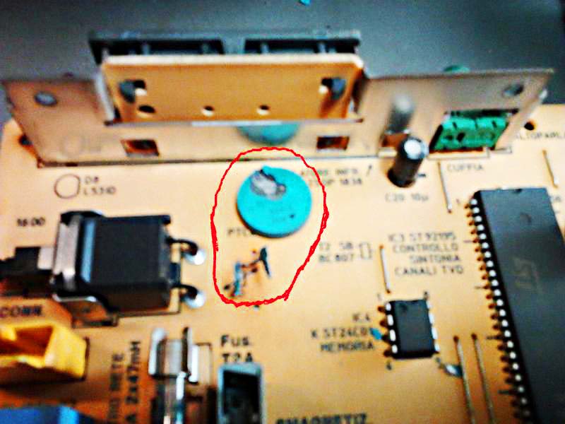 Immagine del termistore scoppiato