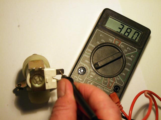 Misurazione della resistenza della elettrocalamita di una elettrovalvola