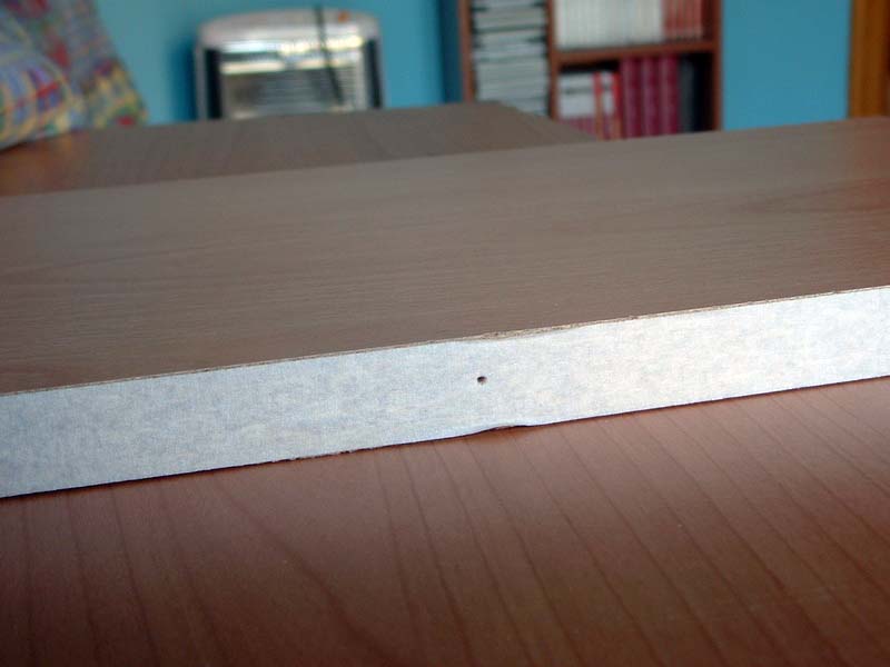 Posizionamento del nastro sul primo pezzo Posizionamento del nastro sul primo pezzo