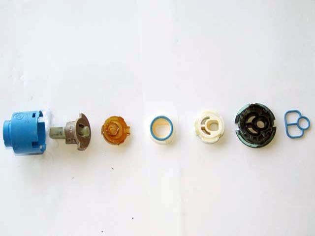 How to Overhaul the Cartridge on a Single Lever Mixer Tap How to Overhaul the Cartridge on a Single Lever Mixer Tap