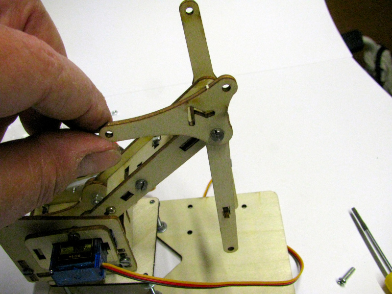 assembly of the caliper movement reporting joint assembly of the caliper movement reporting joint