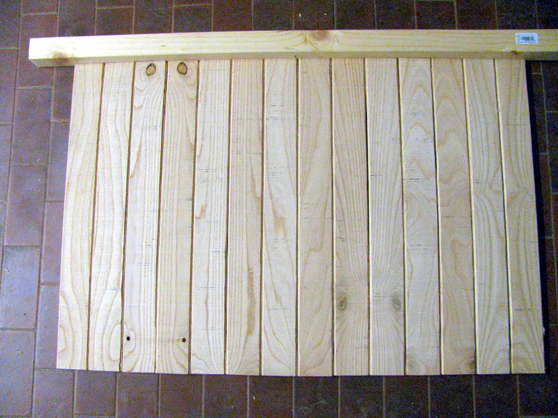 Prova a secco dello sportello con le tavolette con gli spigoli smussati