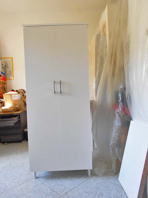 Final effect of the closed cabinet