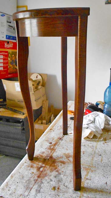 Effetto finale del tavolinetto verniciato (1) Effetto finale del tavolinetto verniciato (1)